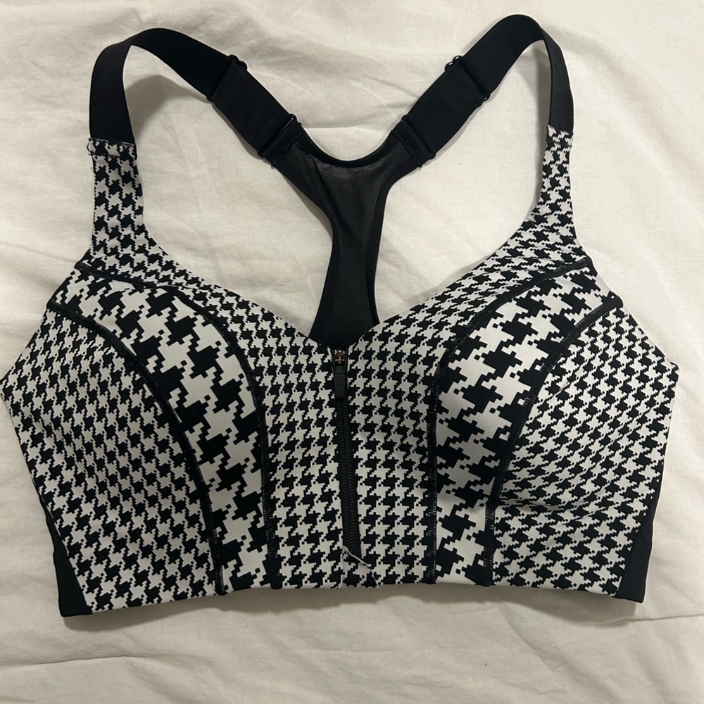 Adidas x ivy park sports bra